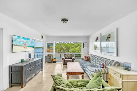 711 Ne Harbour Terrace Boca Raton FL 33431