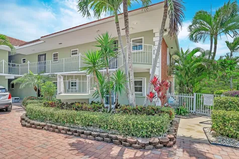 711 Ne Harbour Terrace Boca Raton FL 33431