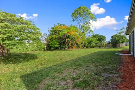 5609 Sunset Boulevard Fort Pierce FL 34982