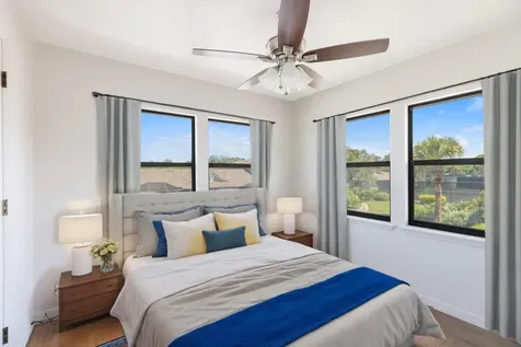 633 Centre Court Vero Beach FL 32962