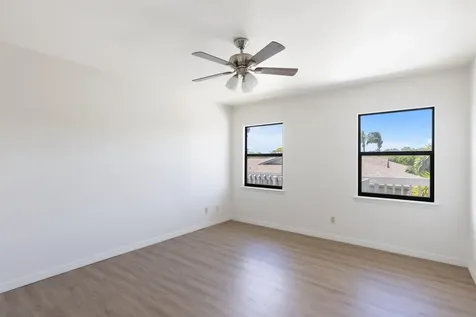 633 Centre Court Vero Beach FL 32962