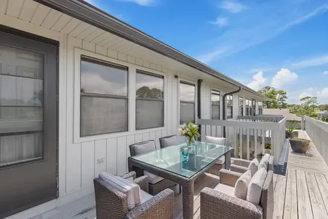 633 Centre Court Vero Beach FL 32962