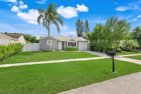 18905 Cloud Lake Circle Boca Raton FL 33496
