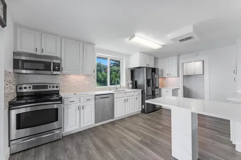 18905 Cloud Lake Circle Boca Raton FL 33496