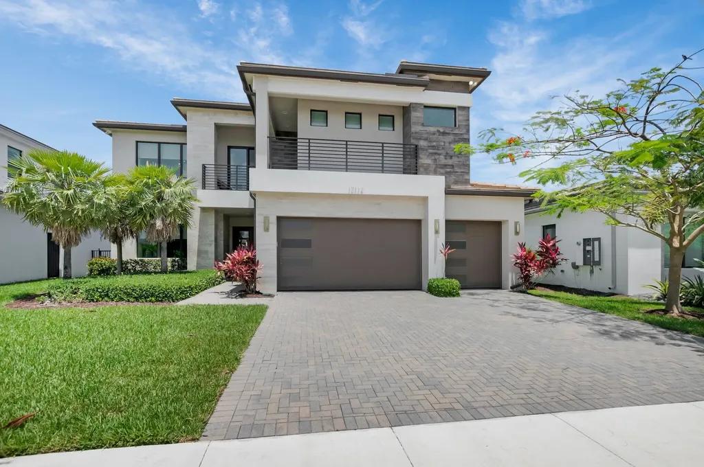 17112 Aquavera Way Boca Raton FL 33496