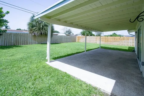 214 Sw 3rd Street Boca Raton FL 33432