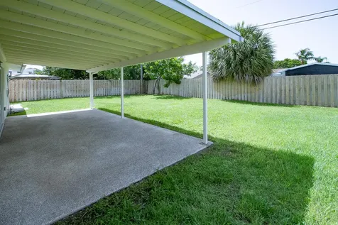 214 Sw 3rd Street Boca Raton FL 33432