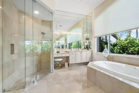 6379 Avalon Pointe Court Boca Raton FL 33496