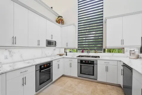 6379 Avalon Pointe Court Boca Raton FL 33496