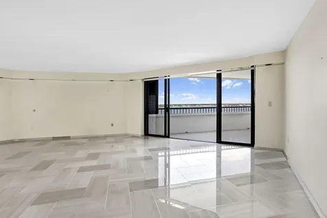 5080 N Ocean Drive Singer Island FL 33404