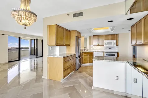5080 N Ocean Drive Singer Island FL 33404