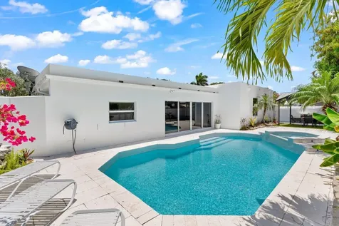 2611 Ne 49 Street Lighthouse Point FL 33064