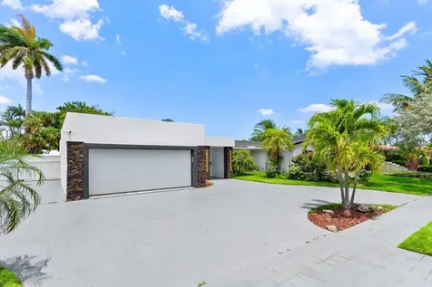 2611 Ne 49 Street Lighthouse Point FL 33064