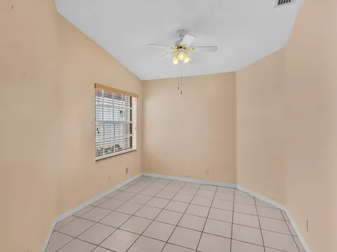 18458 Via Di Sorrento Boca Raton FL 33496