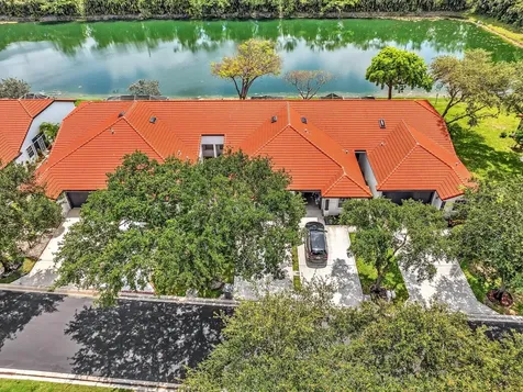 18458 Via Di Sorrento Boca Raton FL 33496