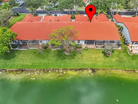 18458 Via Di Sorrento Boca Raton FL 33496