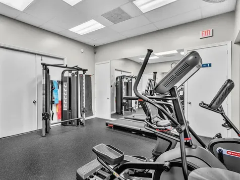 18458 Via Di Sorrento Boca Raton FL 33496