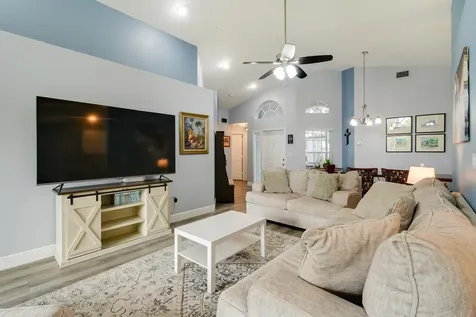 1644 Oak Berry Circle Wellington FL 33414