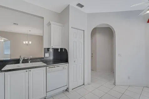 7886 Laina Lane Boynton Beach FL 33437