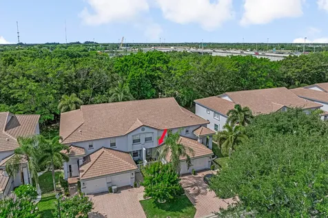 7886 Laina Lane Boynton Beach FL 33437