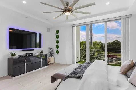 4021 Nw 18th Way Boca Raton FL 33431