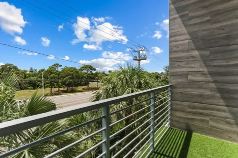 4021 Nw 18th Way Boca Raton FL 33431