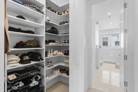 4021 Nw 18th Way Boca Raton FL 33431