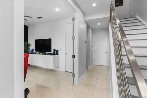 4021 Nw 18th Way Boca Raton FL 33431