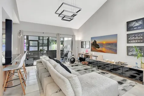 6650 Thornhill Court Boca Raton FL 33433