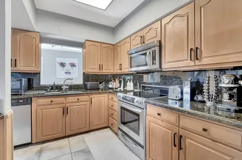 6650 Thornhill Court Boca Raton FL 33433
