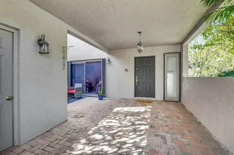6650 Thornhill Court Boca Raton FL 33433