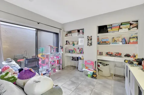 6650 Thornhill Court Boca Raton FL 33433