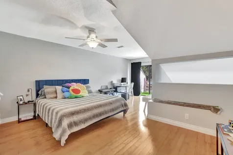 6650 Thornhill Court Boca Raton FL 33433