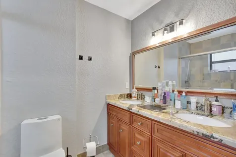 6650 Thornhill Court Boca Raton FL 33433