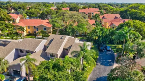 6650 Thornhill Court Boca Raton FL 33433
