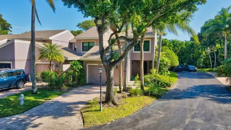 6650 Thornhill Court Boca Raton FL 33433