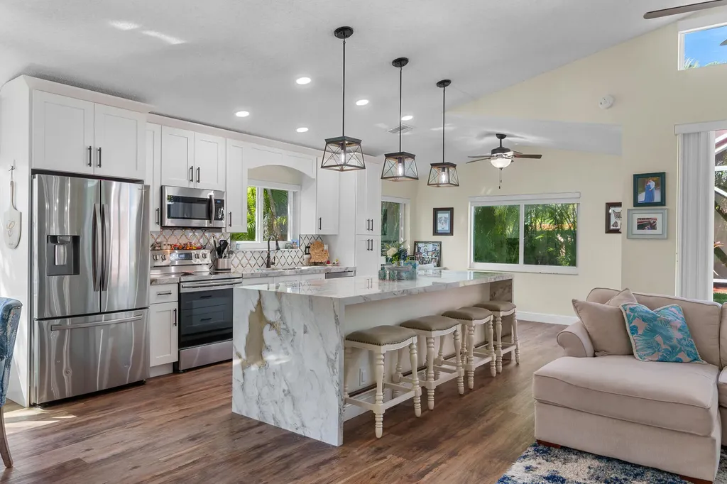 7884 Travlers Tree Drive Boca Raton FL 33433