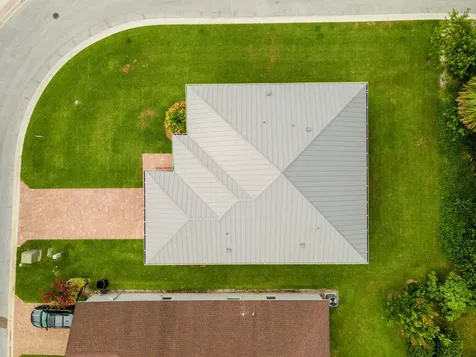 660 Ne Moss Rose Place Port Saint Lucie FL 34983
