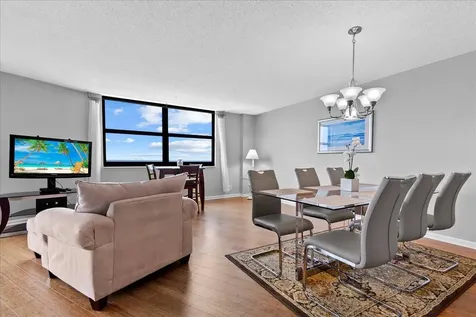5420 N Ocean Drive Singer Island FL 33404