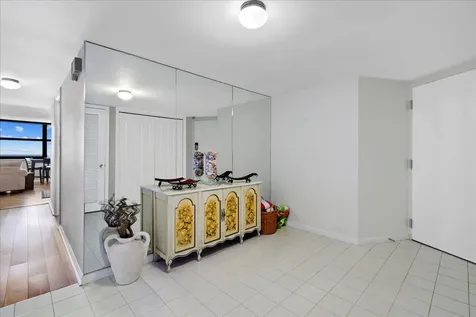 5420 N Ocean Drive Singer Island FL 33404