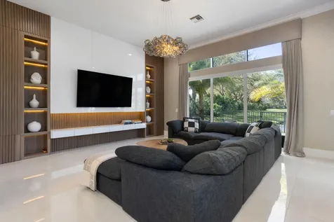 17725 Circle Pond Court Boca Raton FL 33496