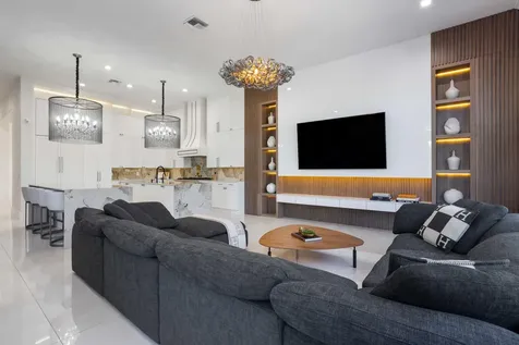 17725 Circle Pond Court Boca Raton FL 33496