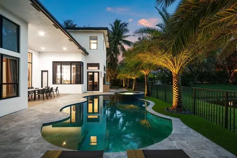 17725 Circle Pond Court Boca Raton FL 33496