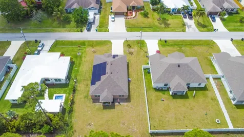 1767 SW Bellevue Avenue Saint Lucie West FL 34953