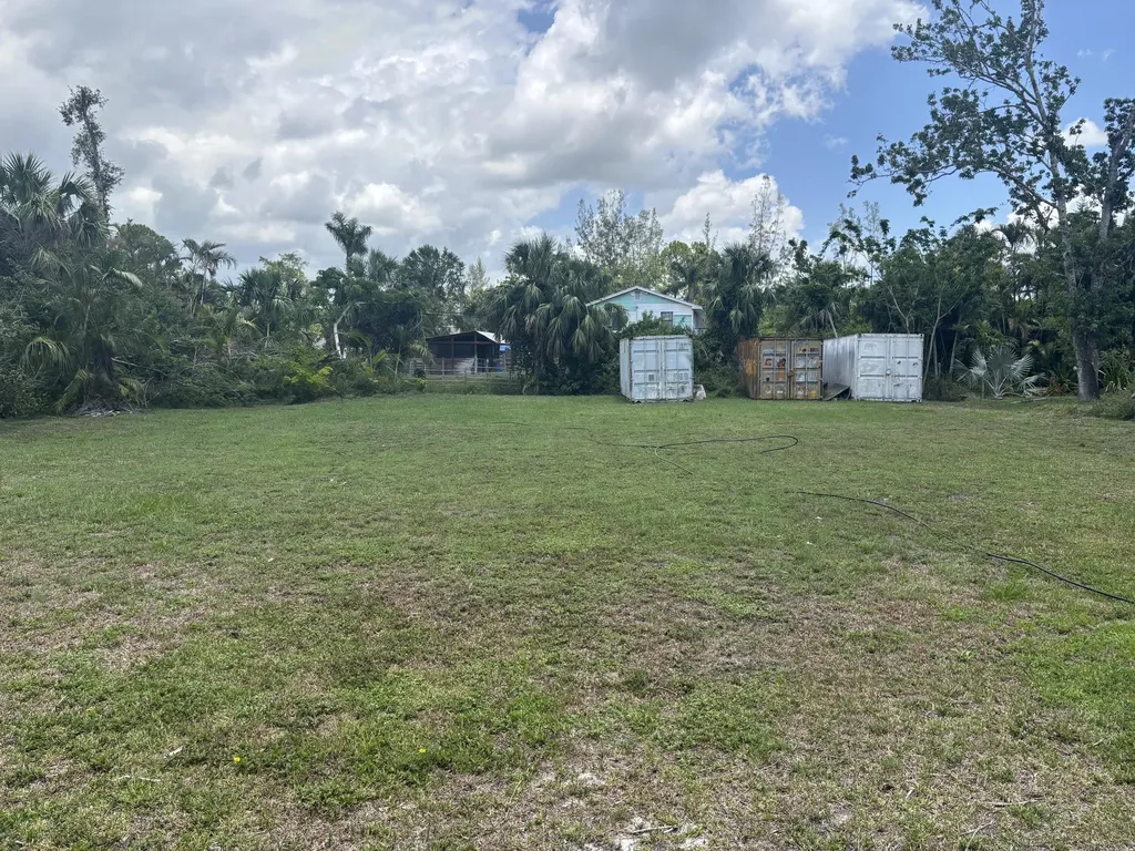 14597 Paradise Trail Loxahatchee Groves FL 33470