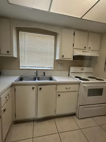 2842 Crosley Drive West Palm Beach FL 33415