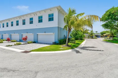4650 SE Manatee Way Stuart FL 34997