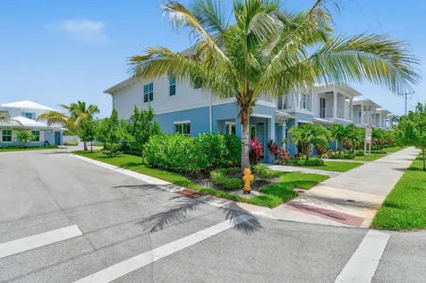 4650 SE Manatee Way Stuart FL 34997