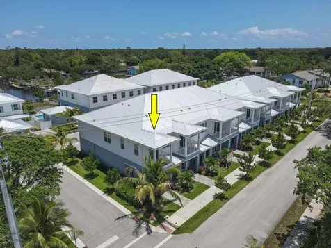 4650 SE Manatee Way Stuart FL 34997