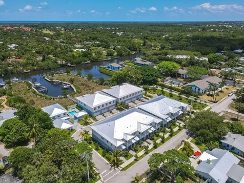 4650 SE Manatee Way Stuart FL 34997